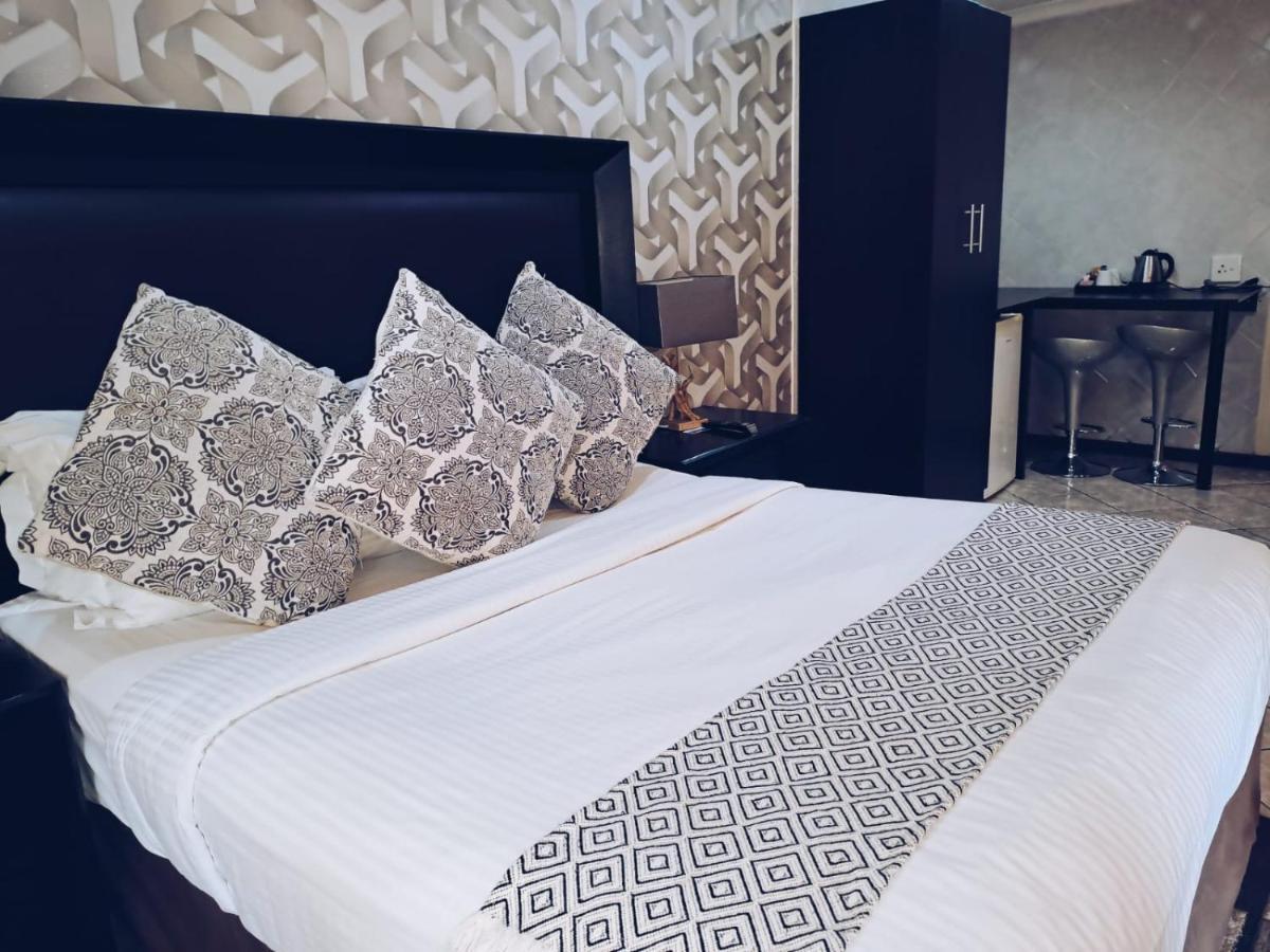 Ecotel Premier Lodge & Conference Centre Benoni Ngoại thất bức ảnh